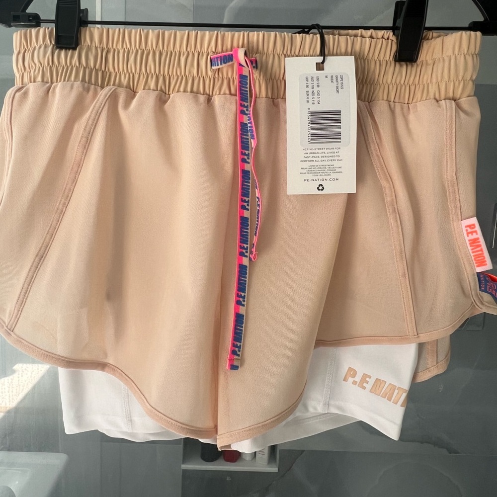 P.E. Nation Gravity Athletic Shorts Medium
Wheat